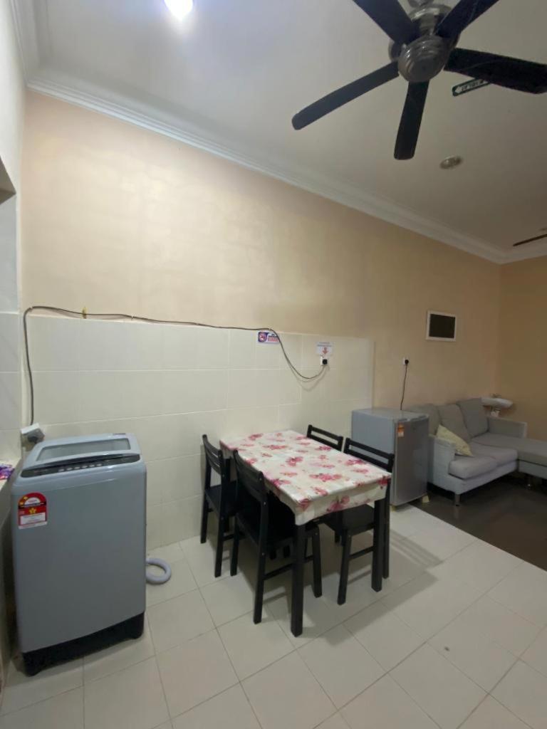 Homestay Tok Ma 1 Alur Tuman Marang Εξωτερικό φωτογραφία